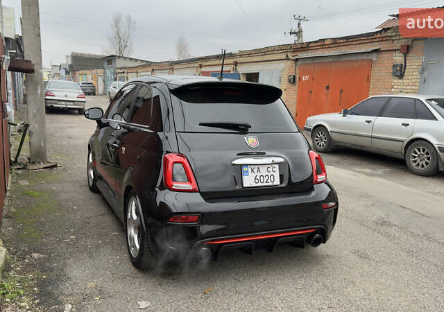Черный Абарт Fiat 500, объемом двигателя 1.37 л и пробегом 61 тыс. км за 15500 $, фото 13 на Automoto.ua