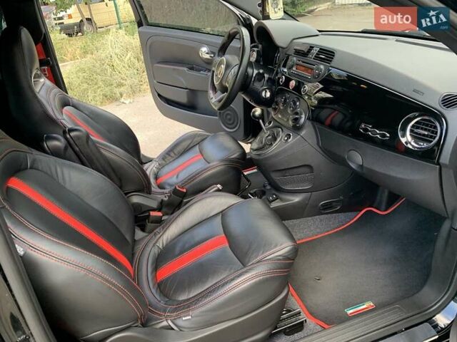 Черный Абарт Fiat 500, объемом двигателя 1.37 л и пробегом 60 тыс. км за 15500 $, фото 20 на Automoto.ua