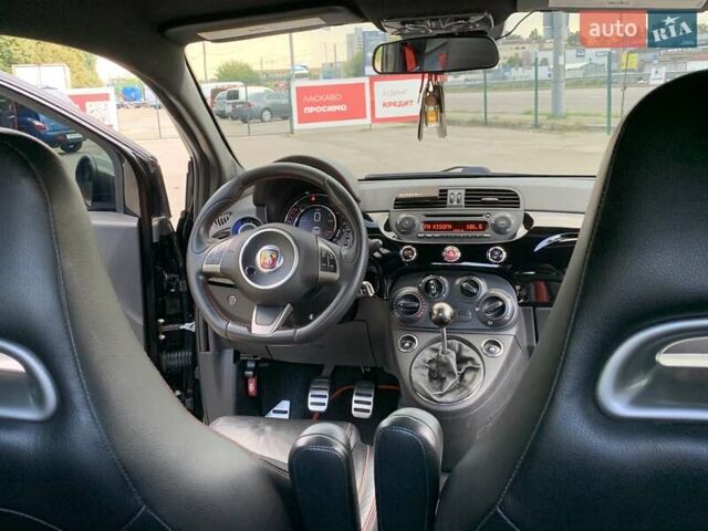 Черный Абарт Fiat 500, объемом двигателя 1.37 л и пробегом 60 тыс. км за 15500 $, фото 33 на Automoto.ua
