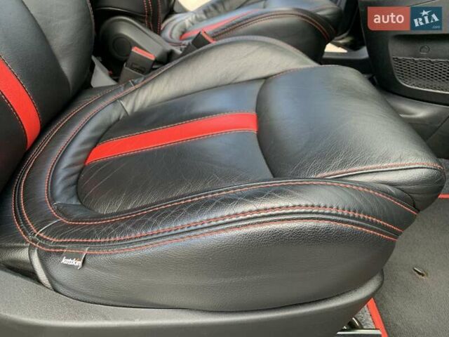 Черный Абарт Fiat 500, объемом двигателя 1.37 л и пробегом 60 тыс. км за 15500 $, фото 24 на Automoto.ua