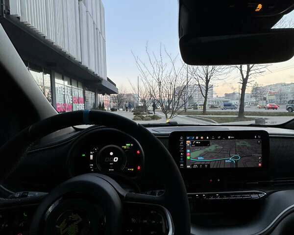 Черный Абарт Fiat 500, объемом двигателя 0 л и пробегом 20 тыс. км за 32000 $, фото 58 на Automoto.ua