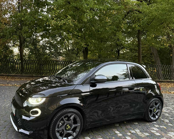 Черный Абарт Fiat 500, объемом двигателя 0 л и пробегом 20 тыс. км за 32000 $, фото 41 на Automoto.ua
