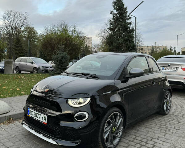 Черный Абарт Fiat 500, объемом двигателя 0 л и пробегом 20 тыс. км за 32000 $, фото 27 на Automoto.ua