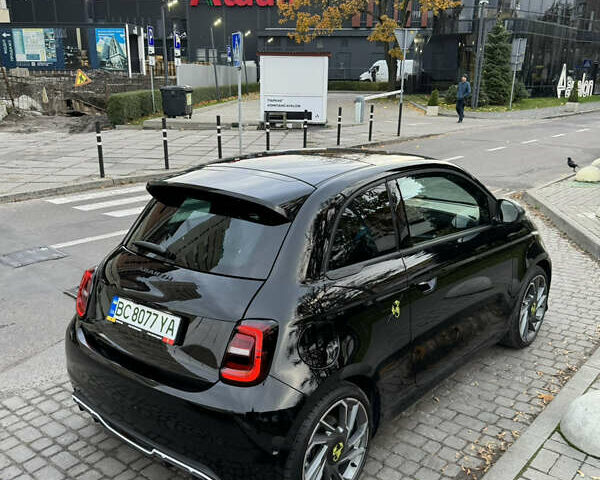 Черный Абарт Fiat 500, объемом двигателя 0 л и пробегом 20 тыс. км за 32000 $, фото 22 на Automoto.ua