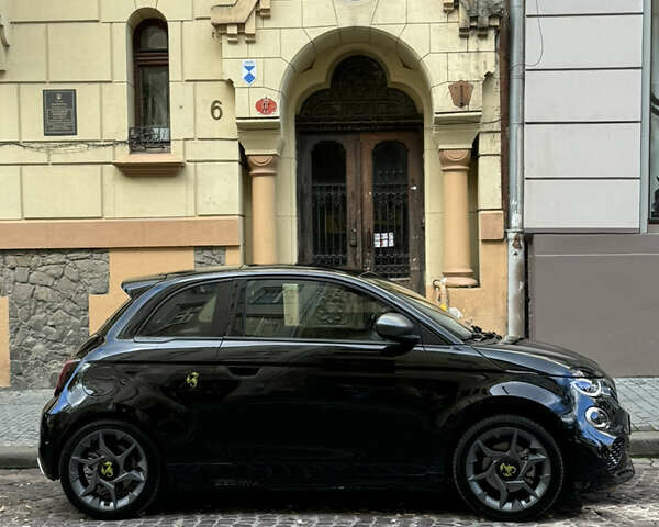 Черный Абарт Fiat 500, объемом двигателя 0 л и пробегом 20 тыс. км за 32000 $, фото 48 на Automoto.ua