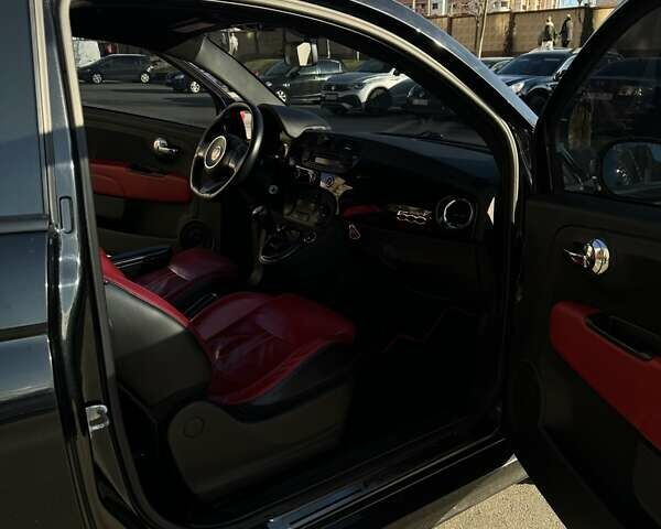 Черный Абарт Fiat 500, объемом двигателя 1.4 л и пробегом 108 тыс. км за 9500 $, фото 13 на Automoto.ua