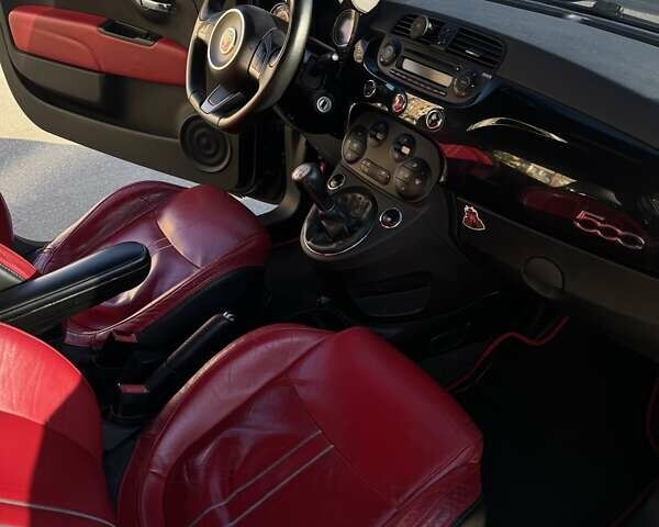 Черный Абарт Fiat 500, объемом двигателя 1.4 л и пробегом 108 тыс. км за 9500 $, фото 14 на Automoto.ua