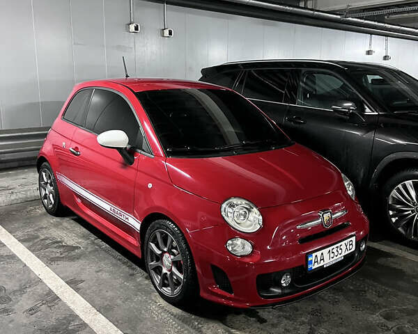 Червоний Абарт Fiat 500, об'ємом двигуна 1.4 л та пробігом 64 тис. км за 13500 $, фото 2 на Automoto.ua