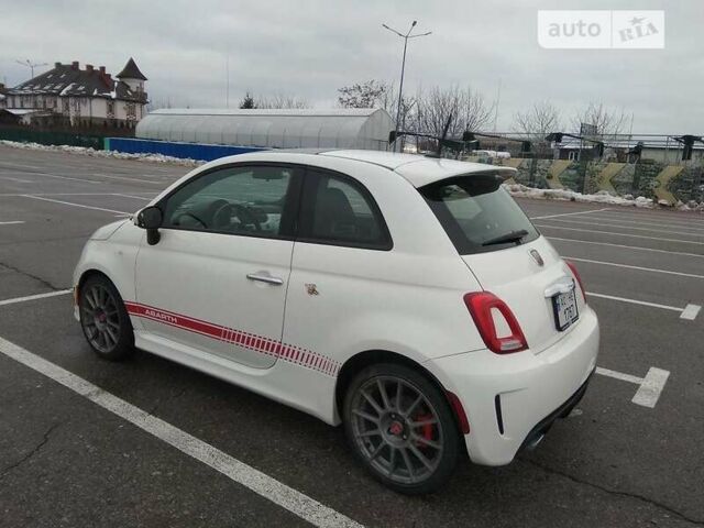 Абарт Fiat 500, объемом двигателя 1.4 л и пробегом 147 тыс. км за 9100 $, фото 3 на Automoto.ua