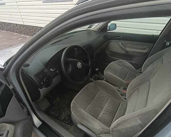 Серый Абарт Fiat 500, объемом двигателя 1.9 л и пробегом 100 тыс. км за 1800 $, фото 1 на Automoto.ua