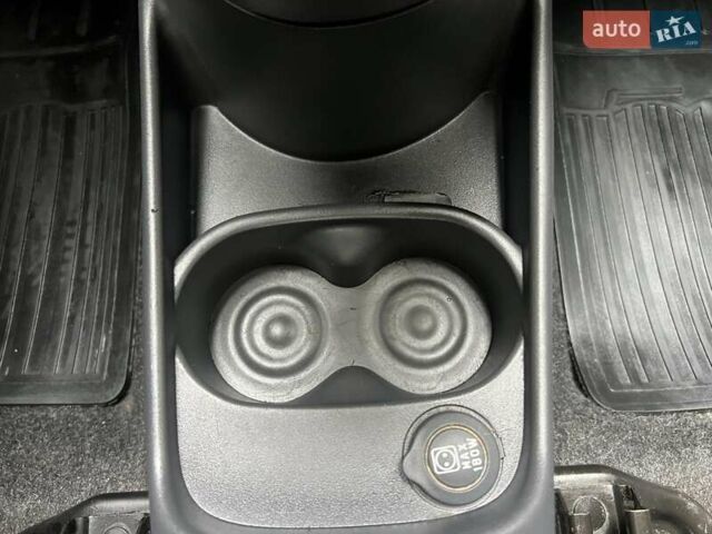 Синий Абарт Fiat 500, объемом двигателя 1.2 л и пробегом 78 тыс. км за 7500 $, фото 15 на Automoto.ua