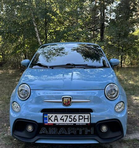 Синий Абарт Fiat 500, объемом двигателя 1.4 л и пробегом 57 тыс. км за 14750 $, фото 1 на Automoto.ua