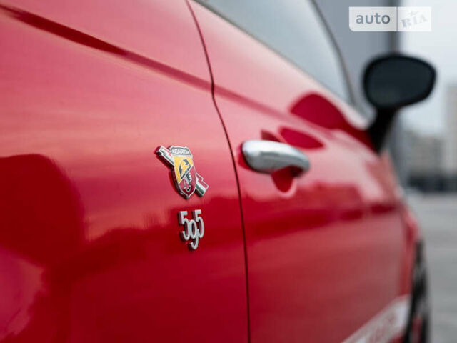 Абарт Fiat 595, об'ємом двигуна 1.4 л та пробігом 75 тис. км за 16900 $, фото 5 на Automoto.ua