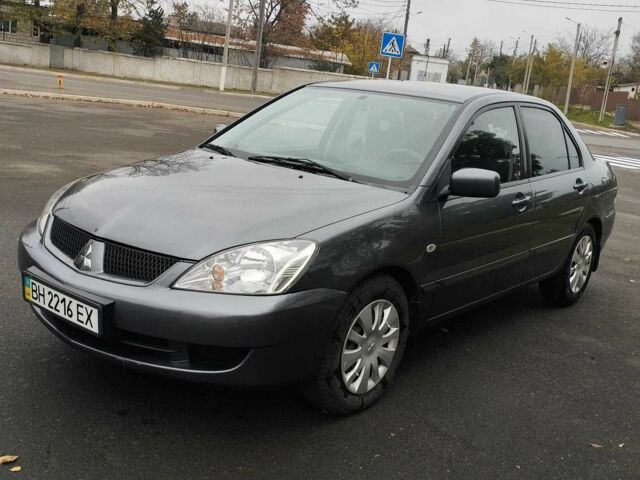 Серый Акура Другая, объемом двигателя 1.6 л и пробегом 181 тыс. км за 4500 $, фото 2 на Automoto.ua