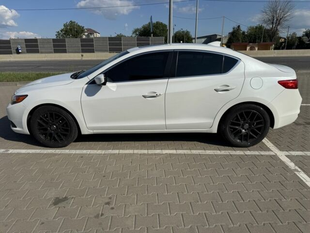 Білий Акура ІЛХ, об'ємом двигуна 2 л та пробігом 130 тис. км за 10000 $, фото 1 на Automoto.ua