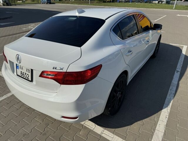 Білий Акура ІЛХ, об'ємом двигуна 2 л та пробігом 130 тис. км за 10000 $, фото 6 на Automoto.ua