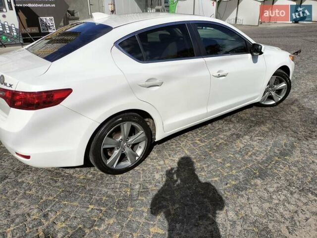Білий Акура ІЛХ, об'ємом двигуна 2 л та пробігом 194 тис. км за 11500 $, фото 4 на Automoto.ua