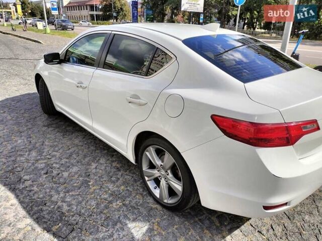 Білий Акура ІЛХ, об'ємом двигуна 2 л та пробігом 194 тис. км за 11500 $, фото 3 на Automoto.ua
