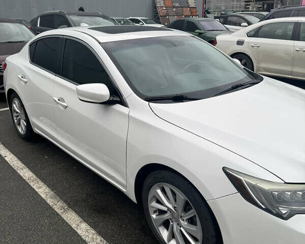 Белый Акура ИЛХ, объемом двигателя 2.36 л и пробегом 150 тыс. км за 10500 $, фото 1 на Automoto.ua