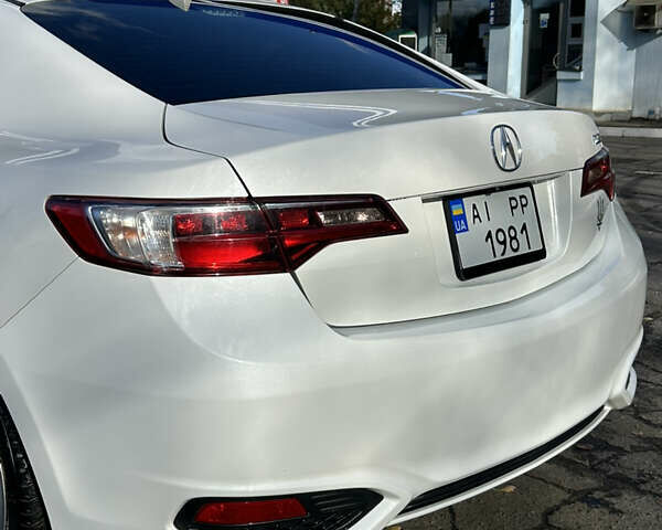 Акура ІЛХ 2017 у Полтаві на Automoto.ua Білий Акура ІЛХ, об'ємом двигуна 2.36 л та пробігом 124 тис. км за 14500 $, фото 10 на Automoto.ua