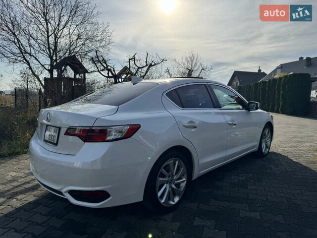 Белый Акура ИЛХ, объемом двигателя 2.35 л и пробегом 90 тыс. км за 12999 $, фото 10 на Automoto.ua