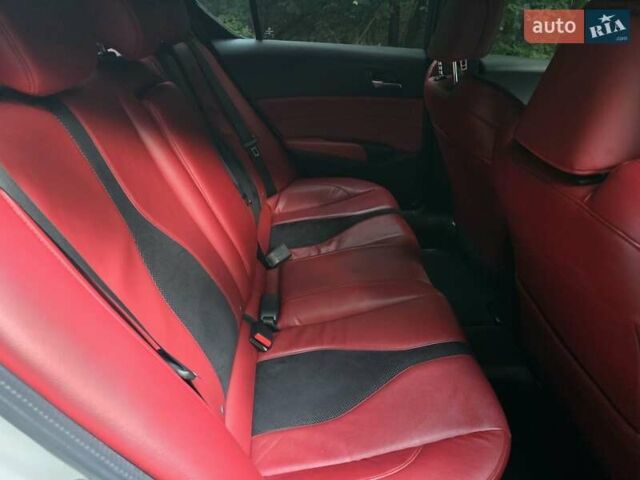 Білий Акура ІЛХ, об'ємом двигуна 2.36 л та пробігом 115 тис. км за 17500 $, фото 24 на Automoto.ua