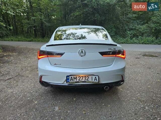 Білий Акура ІЛХ, об'ємом двигуна 2.36 л та пробігом 115 тис. км за 17500 $, фото 11 на Automoto.ua