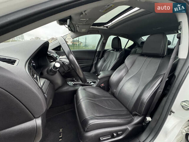 Белый Акура ИЛХ, объемом двигателя 2.36 л и пробегом 57 тыс. км за 13700 $, фото 29 на Automoto.ua