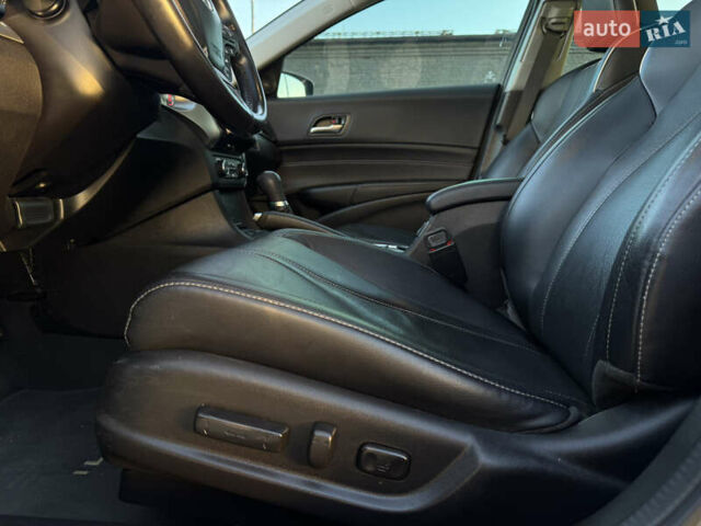 Белый Акура ИЛХ, объемом двигателя 2.35 л и пробегом 56 тыс. км за 14250 $, фото 36 на Automoto.ua