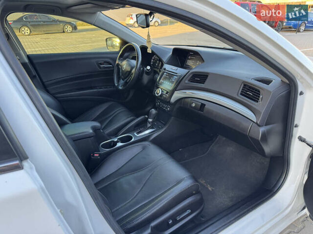 Белый Акура ИЛХ, объемом двигателя 2.35 л и пробегом 56 тыс. км за 14250 $, фото 57 на Automoto.ua
