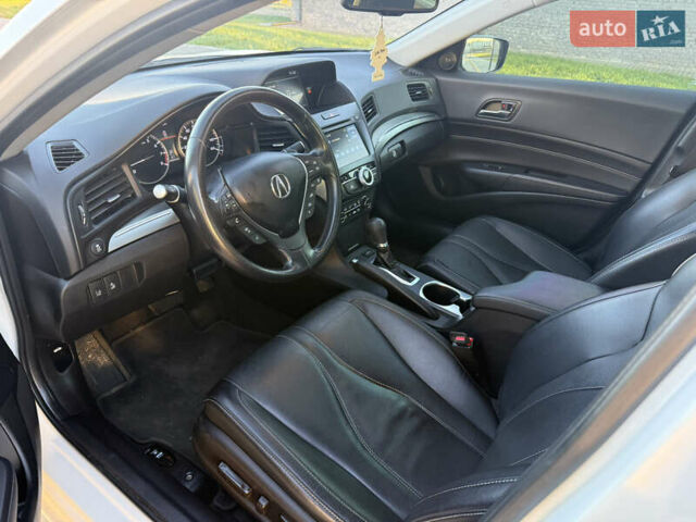 Белый Акура ИЛХ, объемом двигателя 2.35 л и пробегом 56 тыс. км за 14250 $, фото 35 на Automoto.ua