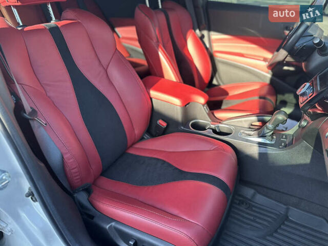 Білий Акура ІЛХ, об'ємом двигуна 2.35 л та пробігом 20 тис. км за 16900 $, фото 13 на Automoto.ua