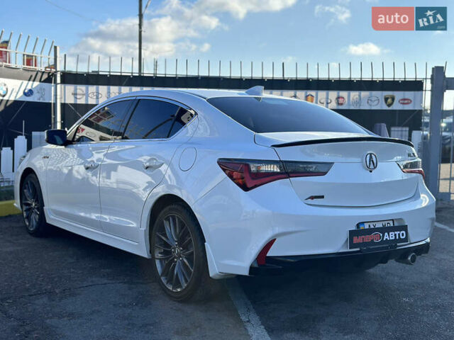 Белый Акура ИЛХ, объемом двигателя 2.35 л и пробегом 20 тыс. км за 16900 $, фото 4 на Automoto.ua