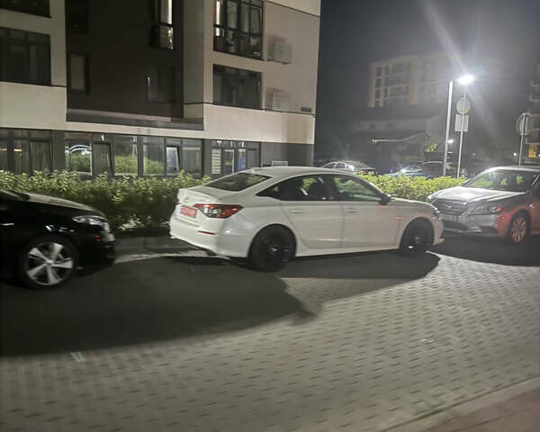 Белый Акура ИЛХ, объемом двигателя 2.36 л и пробегом 44 тыс. км за 16500 $, фото 8 на Automoto.ua