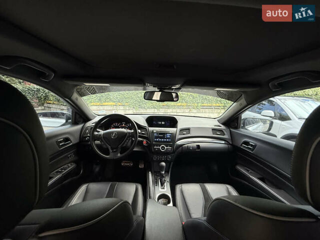 Белый Акура ИЛХ, объемом двигателя 2.36 л и пробегом 44 тыс. км за 16500 $, фото 13 на Automoto.ua