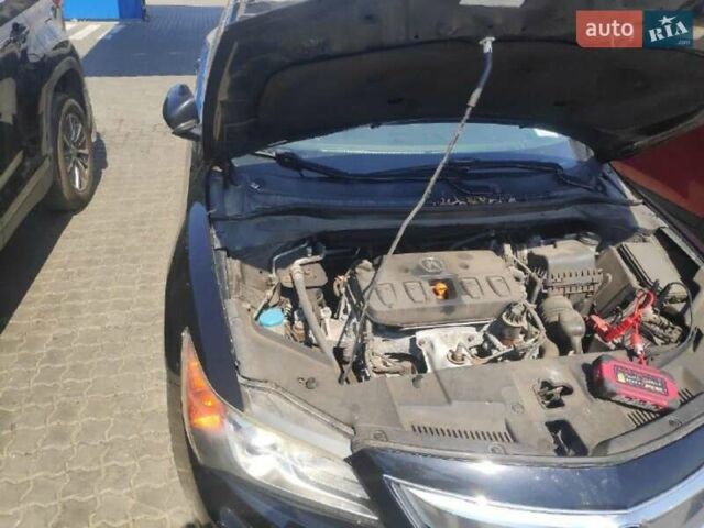 Чорний Акура ІЛХ, об'ємом двигуна 2 л та пробігом 194 тис. км за 11800 $, фото 86 на Automoto.ua