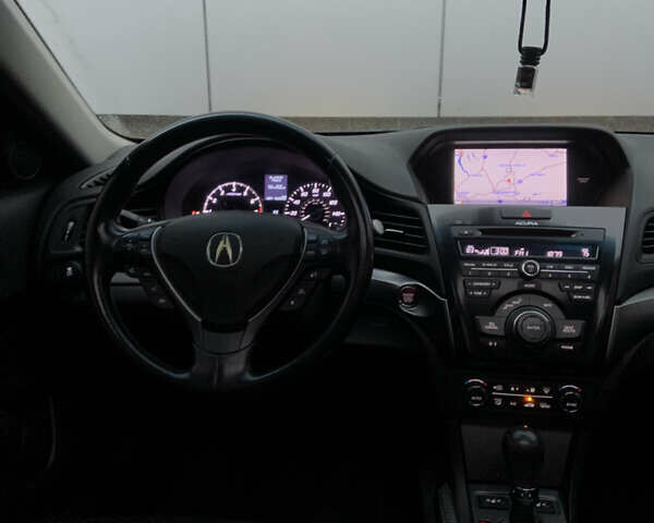 Чорний Акура ІЛХ, об'ємом двигуна 2 л та пробігом 245 тис. км за 9600 $, фото 4 на Automoto.ua