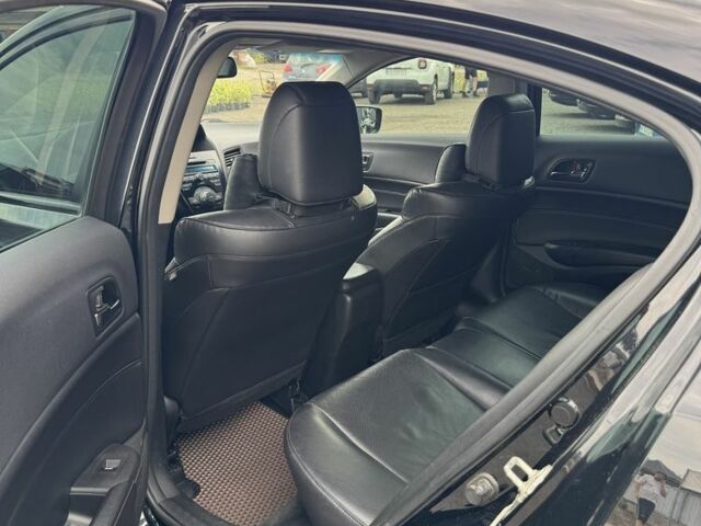 Черный Акура ИЛХ, объемом двигателя 1.5 л и пробегом 249 тыс. км за 8900 $, фото 7 на Automoto.ua