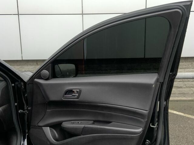 Черный Акура ИЛХ, объемом двигателя 2 л и пробегом 225 тыс. км за 9600 $, фото 18 на Automoto.ua