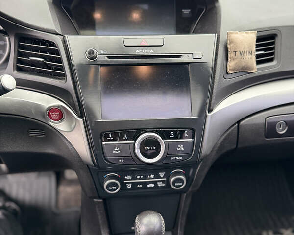 Черный Акура ИЛХ, объемом двигателя 2.35 л и пробегом 134 тыс. км за 11900 $, фото 38 на Automoto.ua