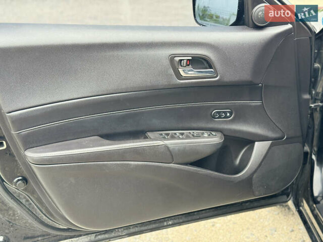 Черный Акура ИЛХ, объемом двигателя 2.35 л и пробегом 134 тыс. км за 11900 $, фото 32 на Automoto.ua