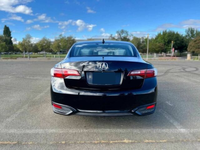 Черный Акура ИЛХ, объемом двигателя 2.4 л и пробегом 79 тыс. км за 5400 $, фото 5 на Automoto.ua