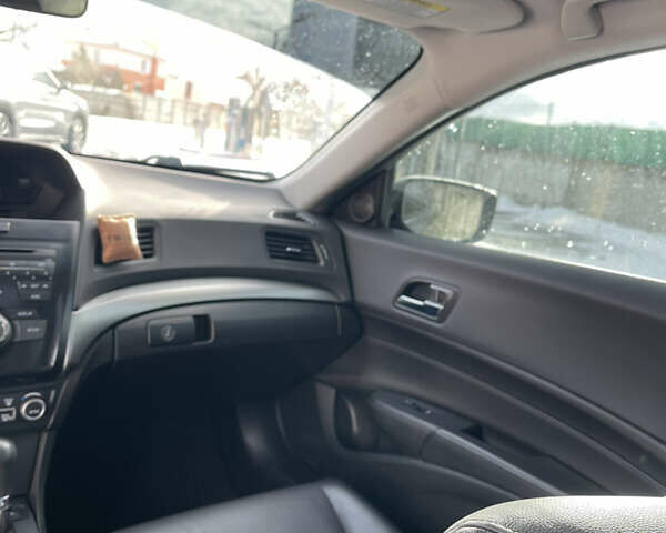 Черный Акура ИЛХ, объемом двигателя 2.36 л и пробегом 119 тыс. км за 13500 $, фото 18 на Automoto.ua