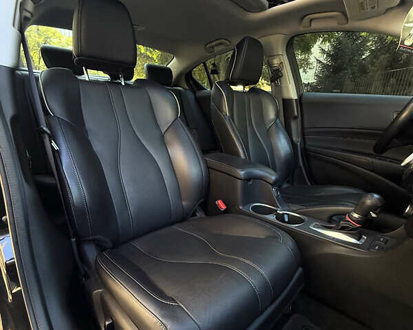 Черный Акура ИЛХ, объемом двигателя 2.36 л и пробегом 39 тыс. км за 15000 $, фото 8 на Automoto.ua