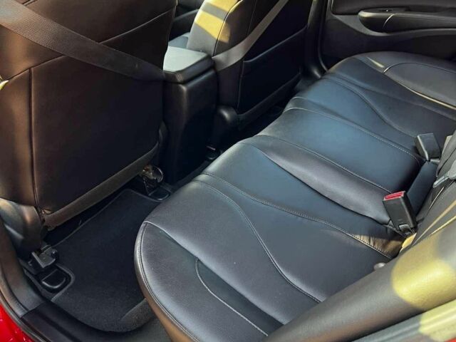 Красный Акура ИЛХ, объемом двигателя 2.4 л и пробегом 60 тыс. км за 18100 $, фото 6 на Automoto.ua