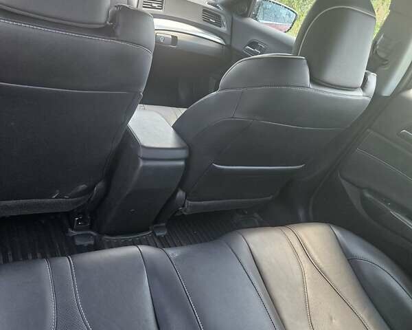 Красный Акура ИЛХ, объемом двигателя 2.4 л и пробегом 70 тыс. км за 17500 $, фото 33 на Automoto.ua