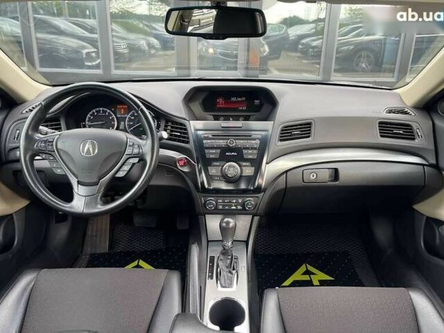 Акура ИЛХ, объемом двигателя 2 л и пробегом 107 тыс. км за 9999 $, фото 22 на Automoto.ua
