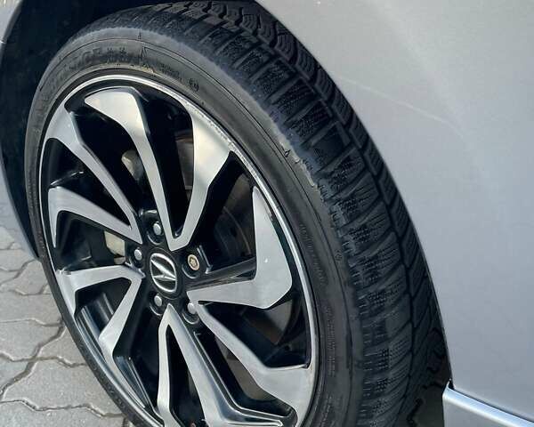 Акура ИЛХ, объемом двигателя 2.36 л и пробегом 90 тыс. км за 13000 $, фото 23 на Automoto.ua