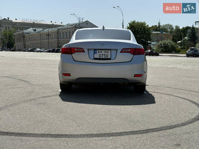 Серый Акура ИЛХ, объемом двигателя 2 л и пробегом 196 тыс. км за 11500 $, фото 3 на Automoto.ua