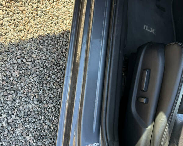 Сірий Акура ІЛХ, об'ємом двигуна 2 л та пробігом 136 тис. км за 9500 $, фото 11 на Automoto.ua